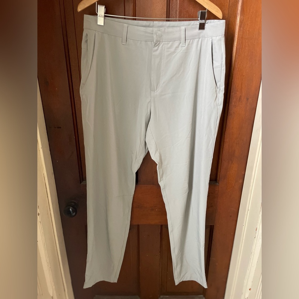 Fabletics men's size 34 x 34 gray athletic pants